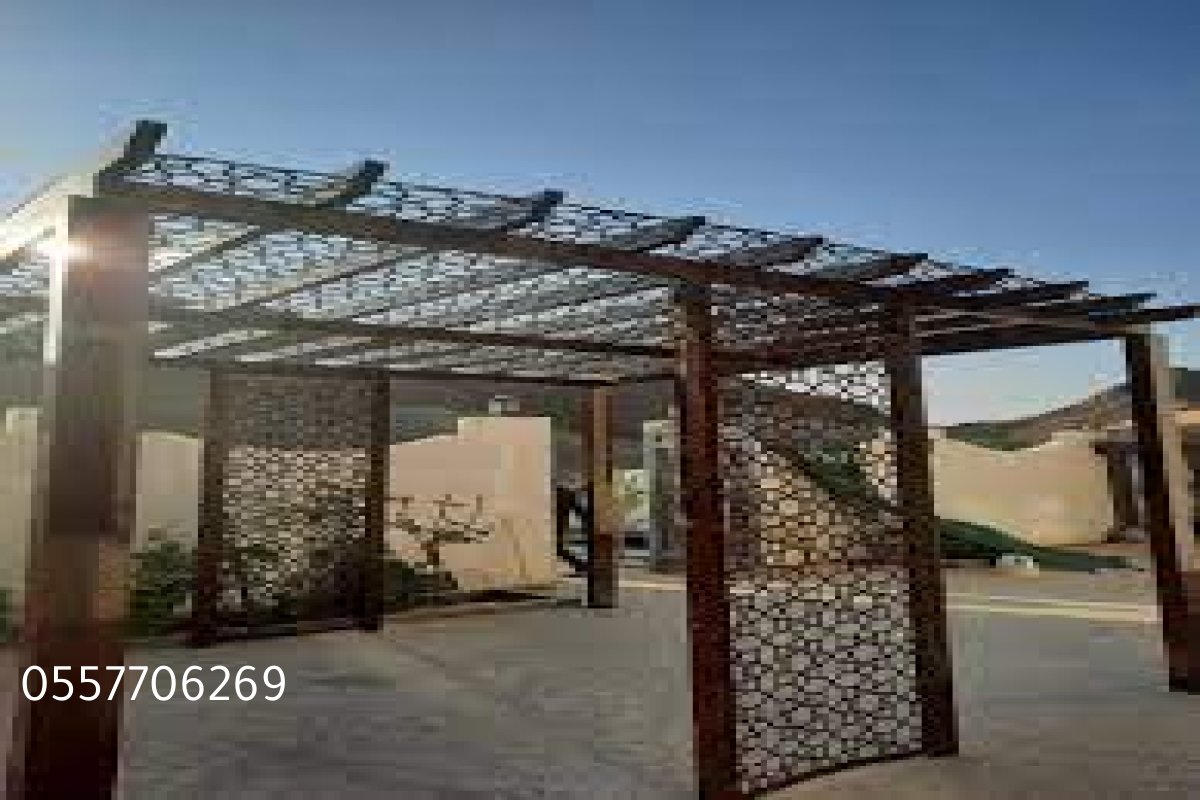 جلسات خارجية بألوان متنوعة وتصاميم مبتكرة للمساحات